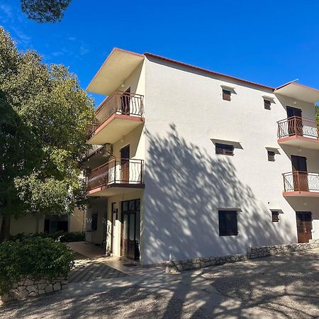 Niko Apartments Дрвеник Экстерьер фото