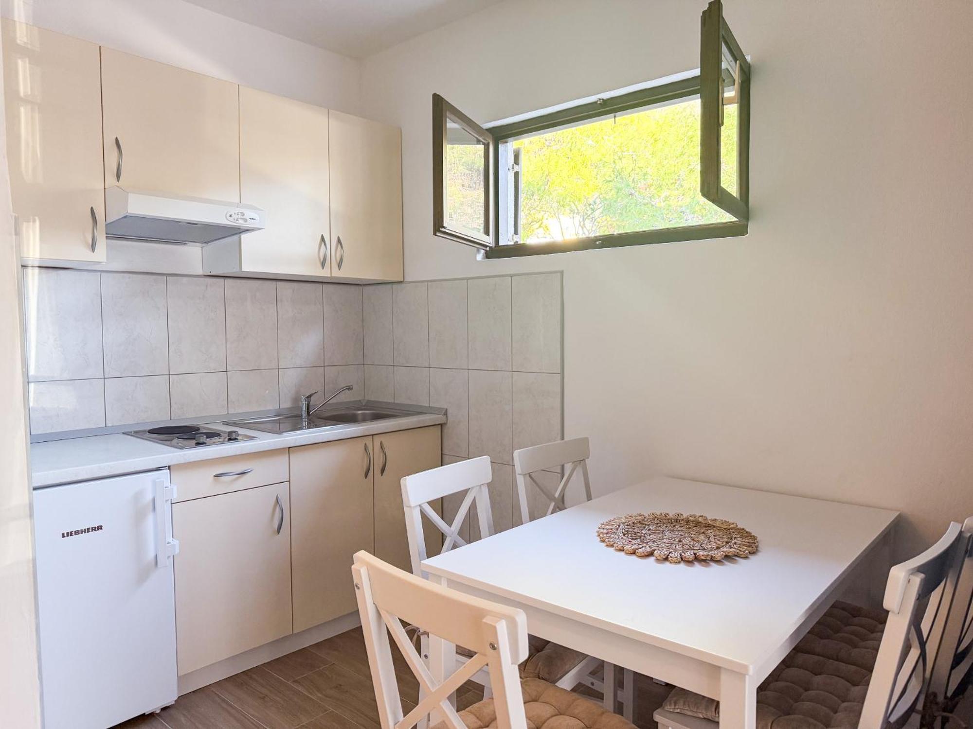Niko Apartments Дрвеник Экстерьер фото